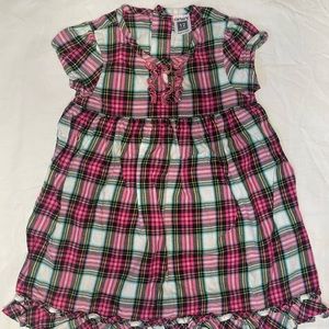 Carter’s dress size 12 months